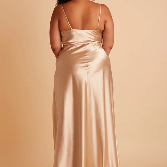 Never before worn, tag still included :D - Picture 2 of 4